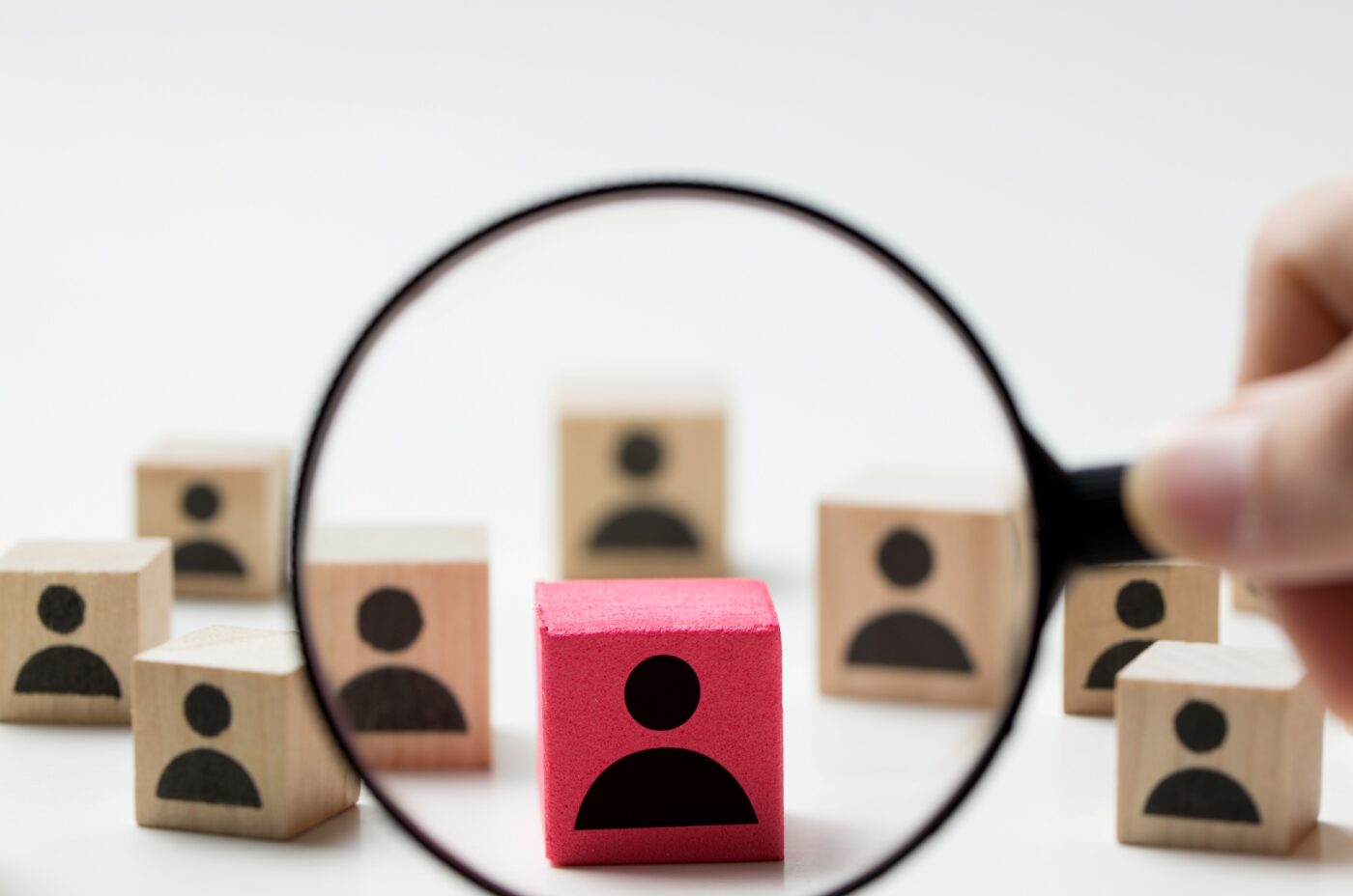 Le candidature migliori sono su trovareagenti.it