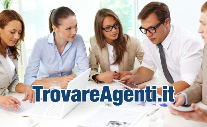 L’Arte di Costruire Reti Commerciali di Successo: Il Metodo di Recruiting Informativo, Formativo e Motivazionale